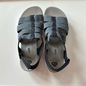 Clark’s Cloudstepper Sandals Brand New 7.5